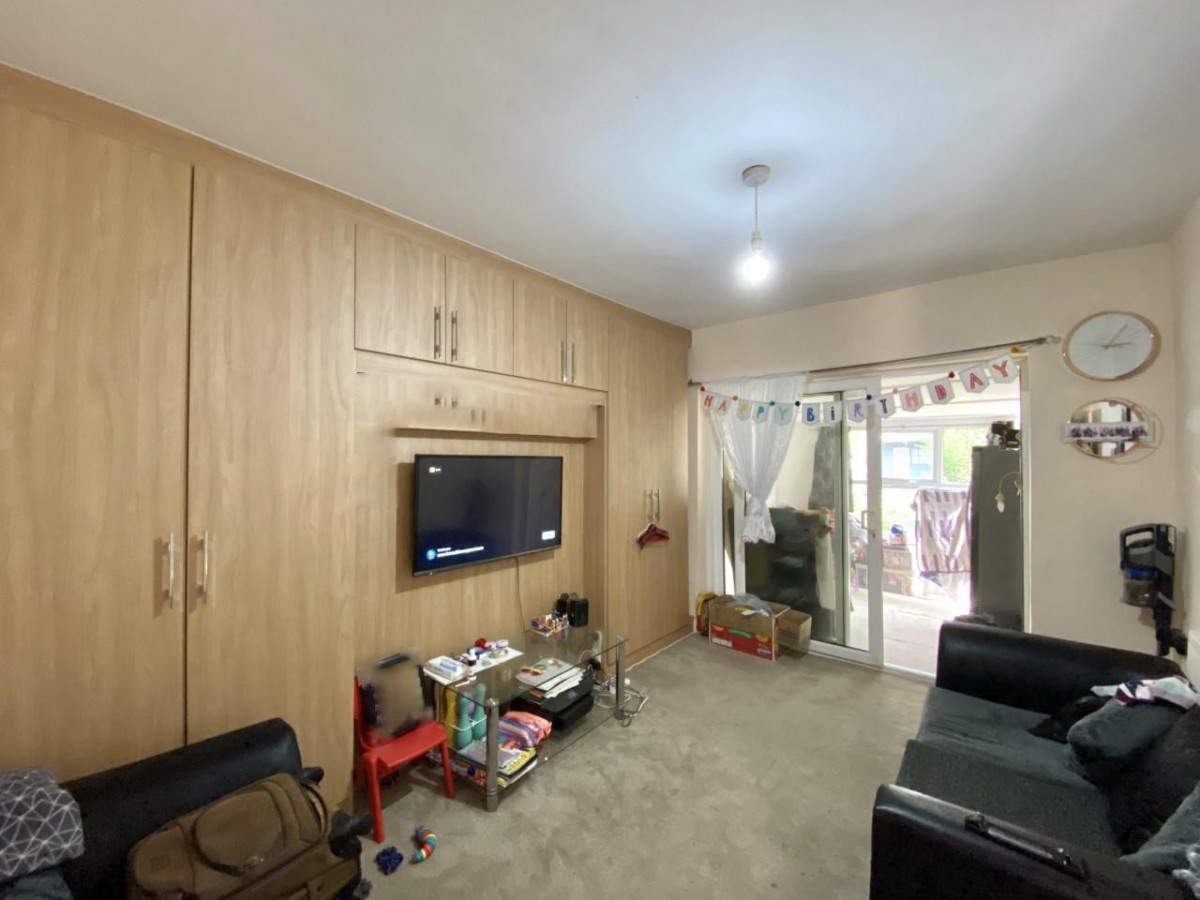 Douglas Crescent, Hayes