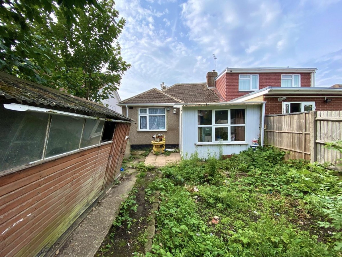 Douglas Crescent, Hayes