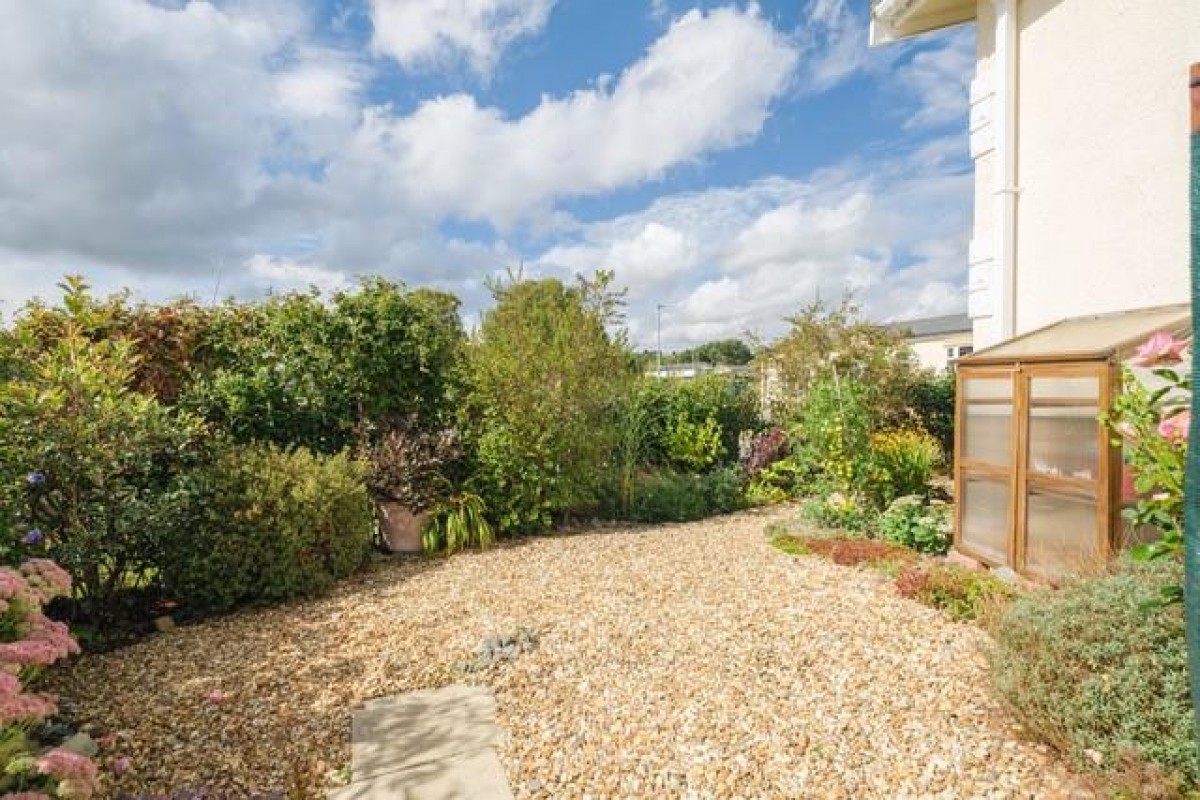 84 The Dell, Caerwnon Park, Builth Wells, LD2 3SP