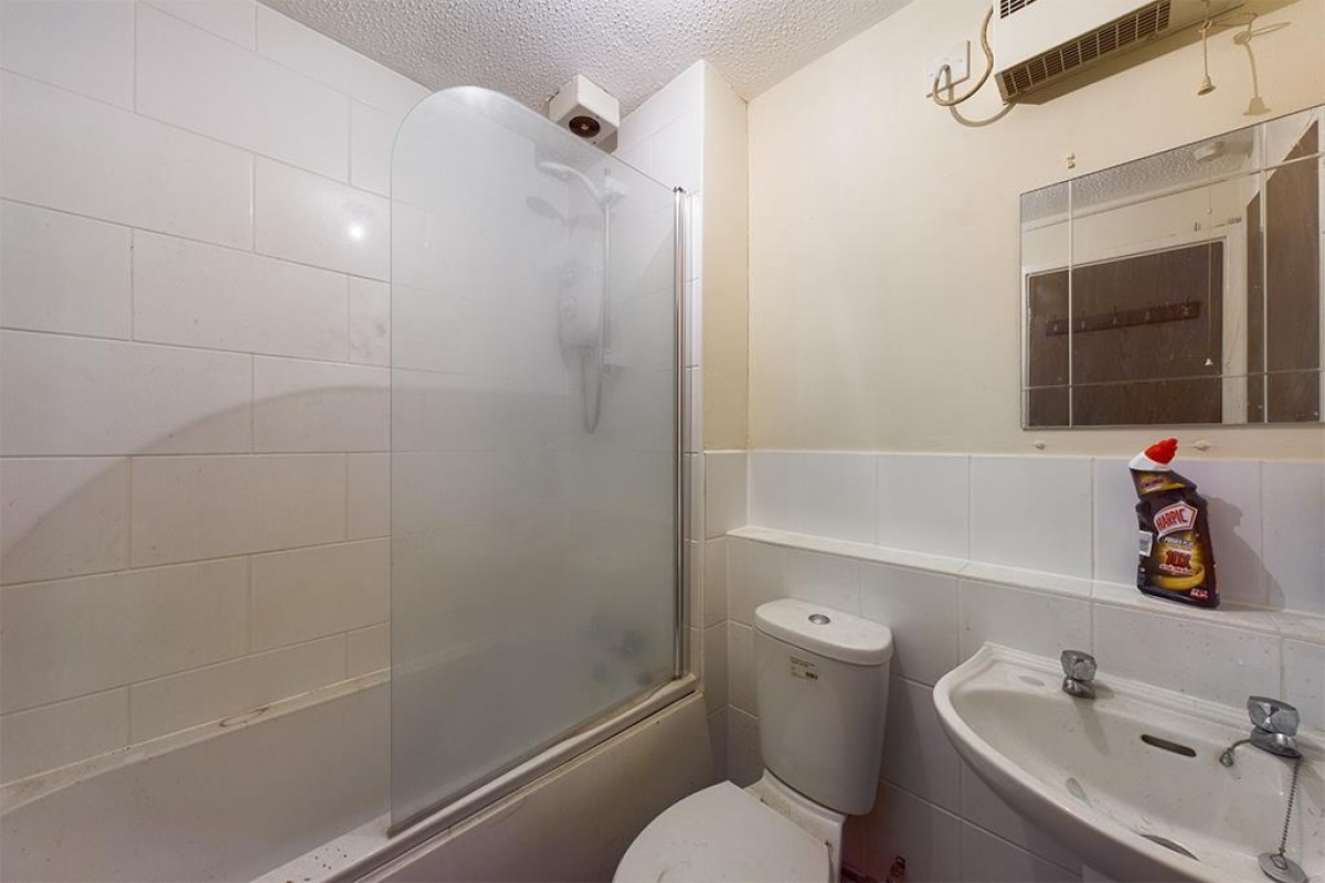 Helford Gardens, West End, Southampton