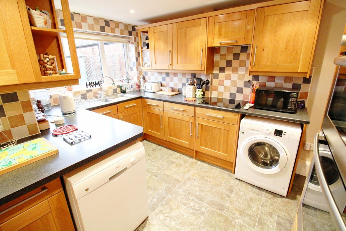Park Grove, Bexleyheath, Kent, DA7 6AA