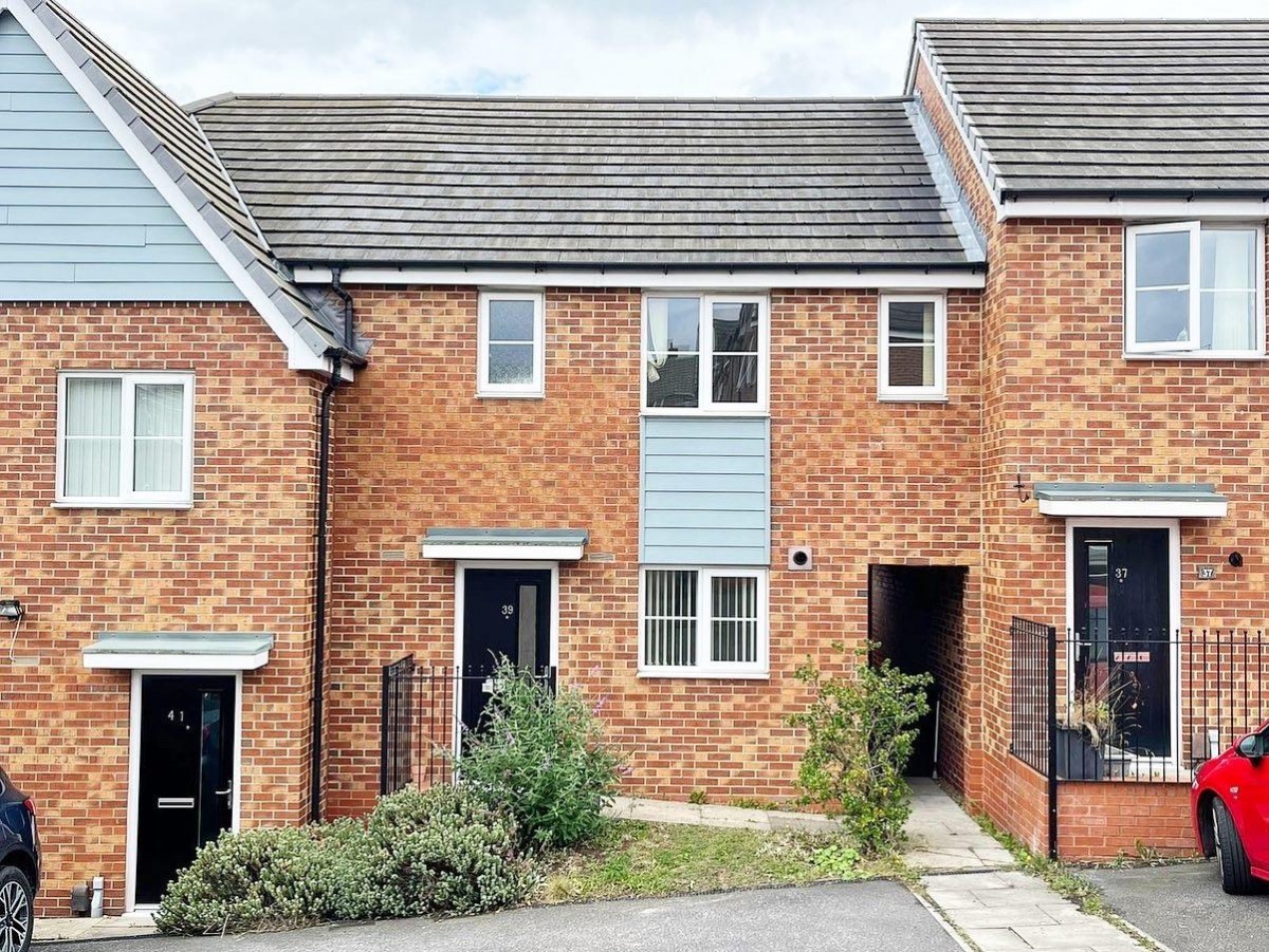 Larch Place, Barnsley