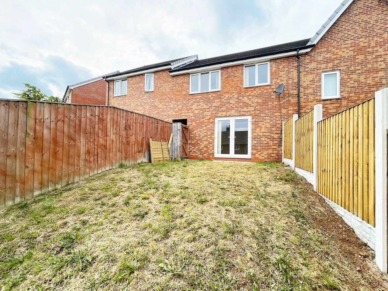 3 bedroom House for sale in Larch Place, Barnsley