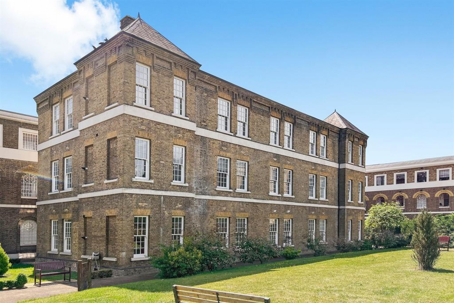 Clerkenwell House, Hilda Road , UB2 4FP