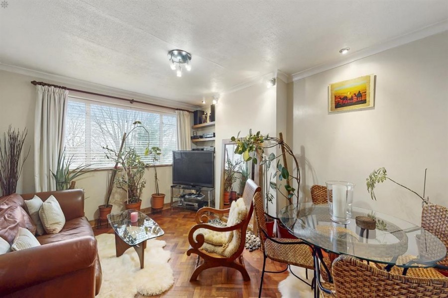 Elms Lane, Sudbury Hill, Middlesex, HA0 2NS Hunters Estate Agents