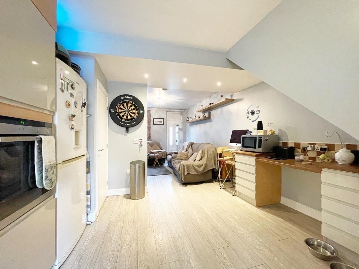 Main Street, South Hiendley, Barnsley, S72 9BU