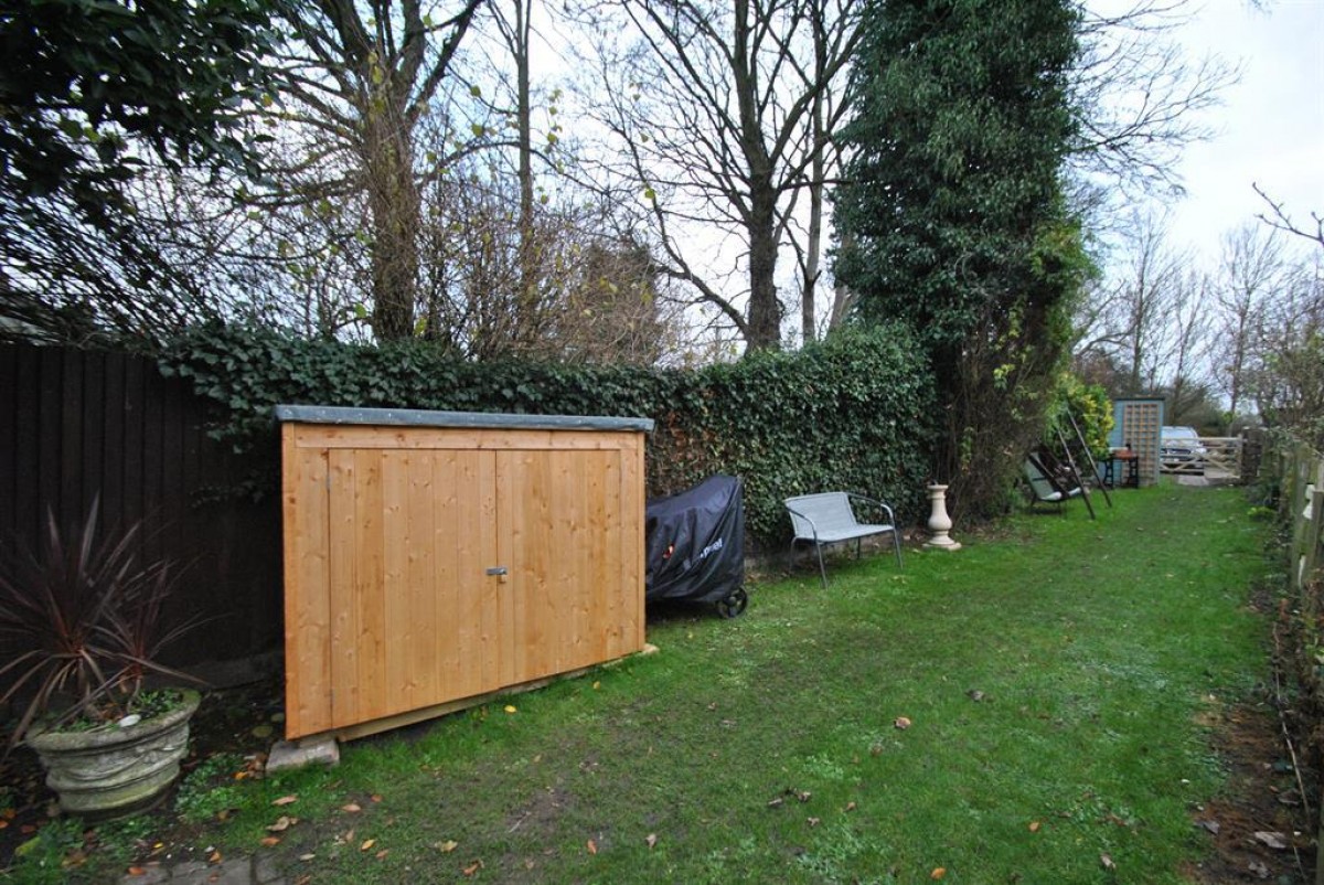 Victoria Cottages, Cottered, Buntingford, Hertfordshire, SG9 9QN