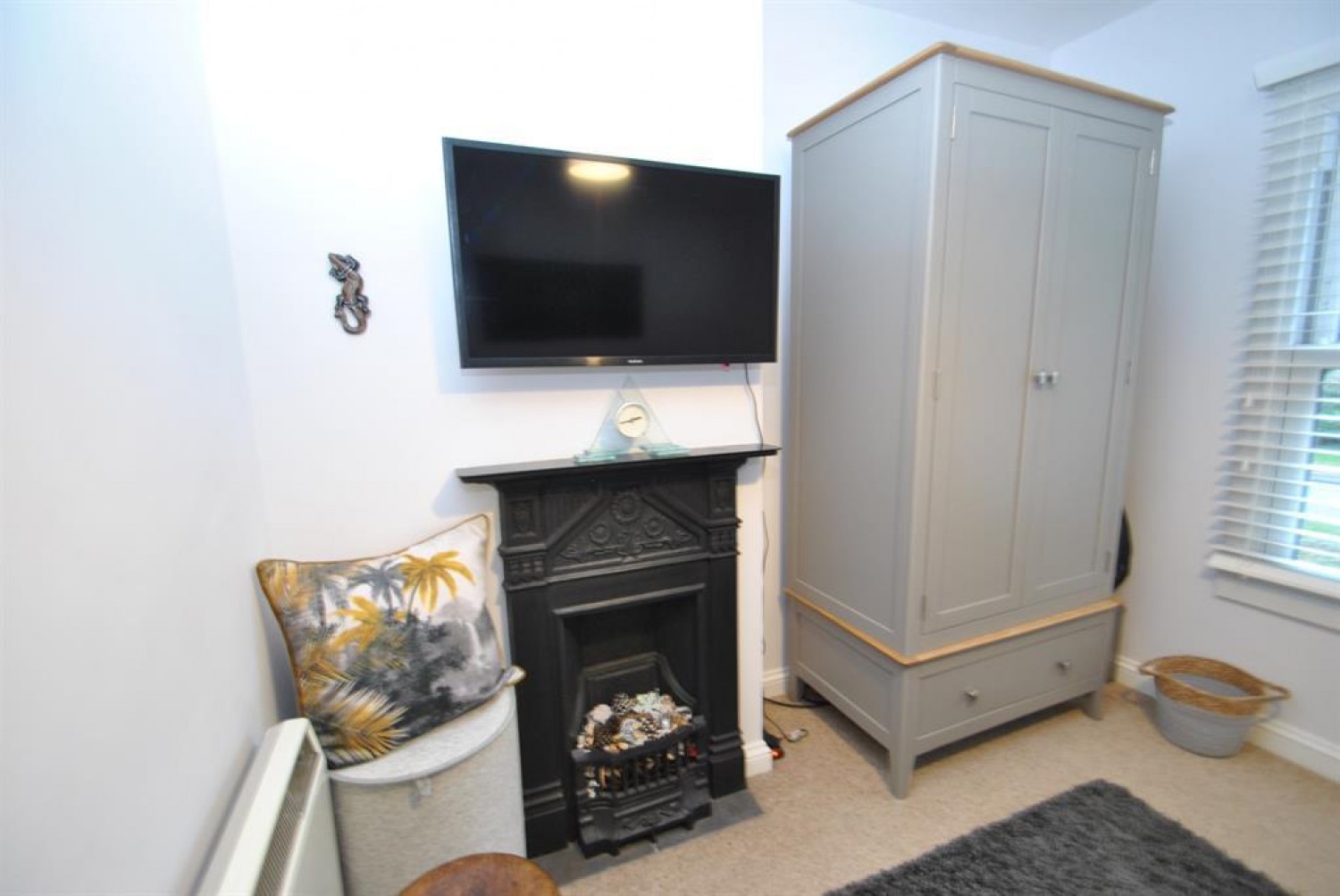 Victoria Cottages, Cottered, Buntingford, Hertfordshire, SG9 9QN