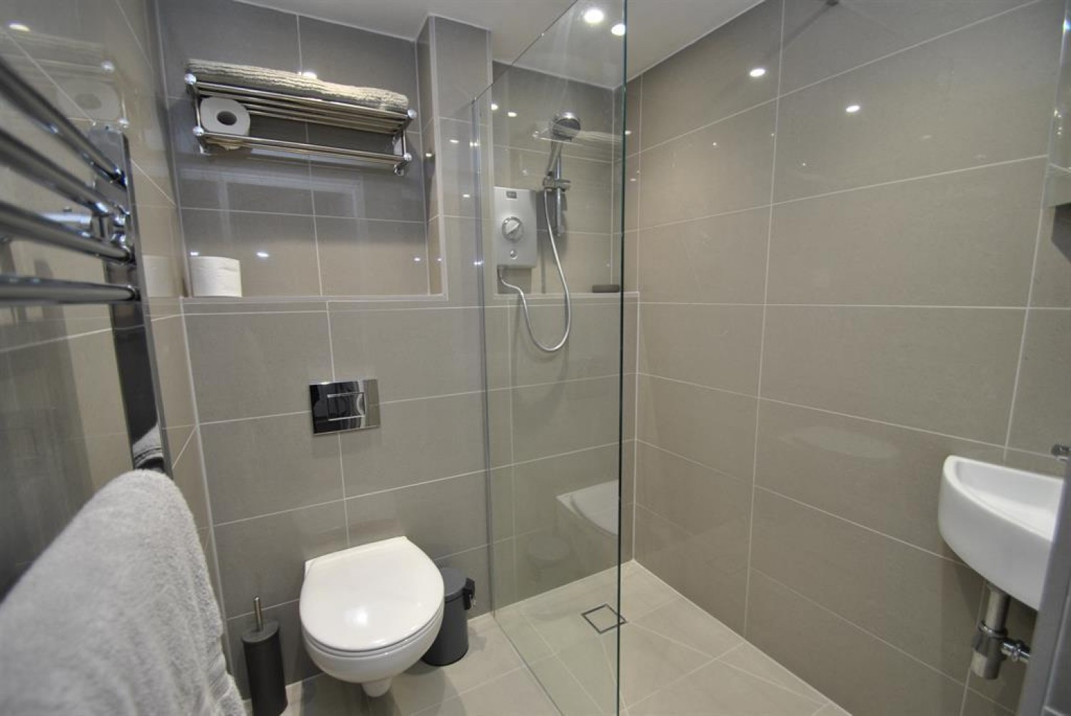 Victoria Cottages, Cottered, Buntingford, Hertfordshire, SG9 9QN