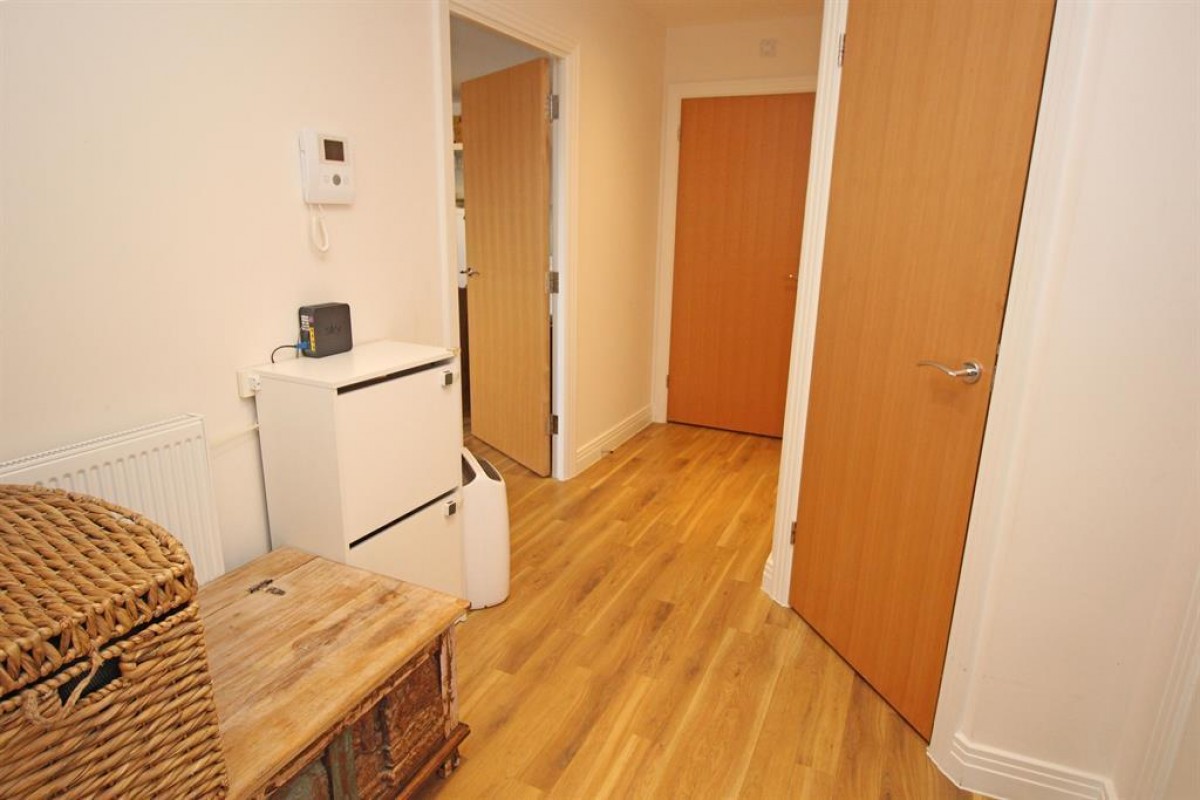 Skyline House, Swingate, Stevenage, SG1