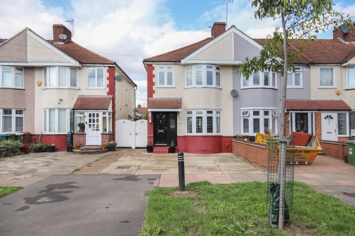 Sherwood Park Avenue , Sidcup, Kent, DA15 9HN