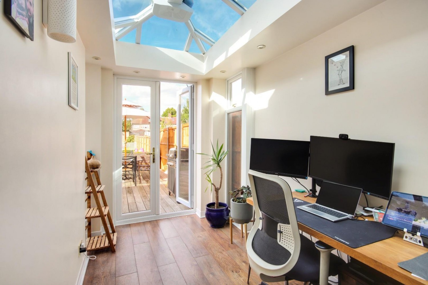 Sherwood Park Avenue , Sidcup, Kent, DA15 9HN