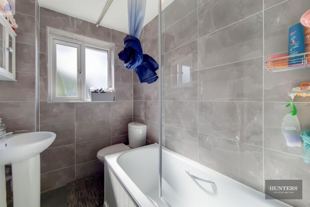 Gibson Road, Dagenham, RM8