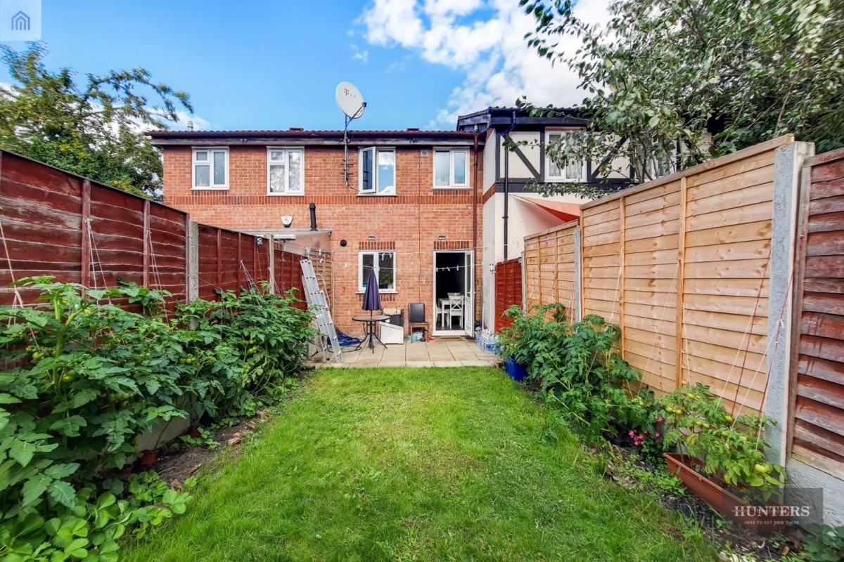 Gibson Road, Dagenham, RM8