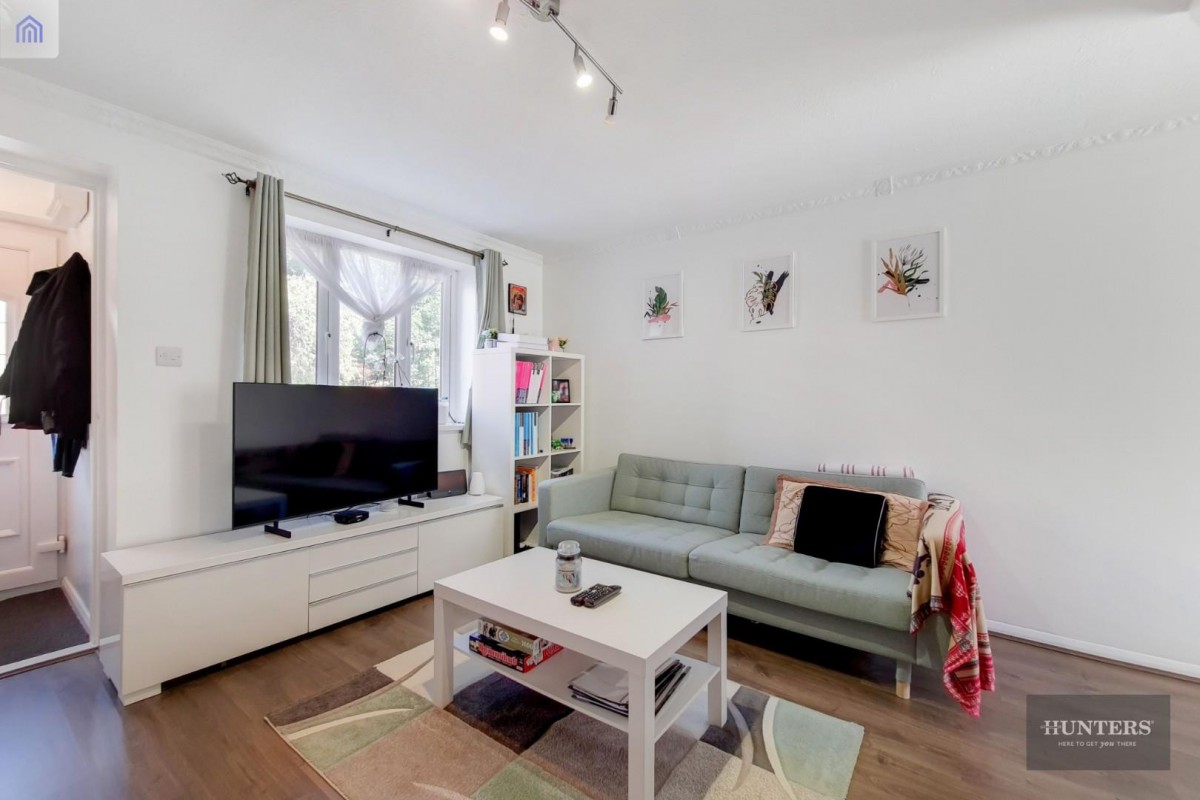 Gibson Road, Dagenham, RM8