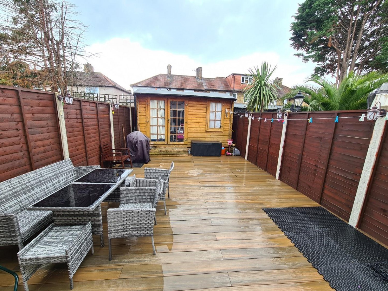 Peterborough Road, Carshalton