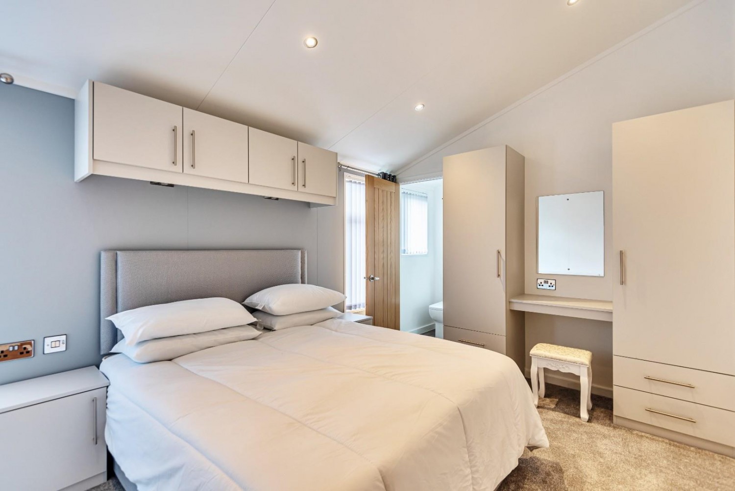 Cliffe Meadows Park, Turnham Lane, Cliffe, Selby, YO8