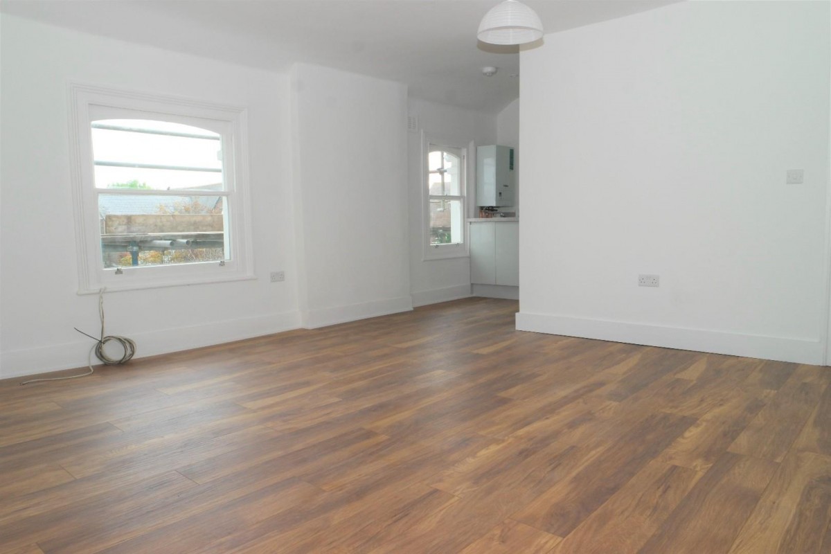 112 Burnt Ash Hill, Lee, London, SE12 0HT