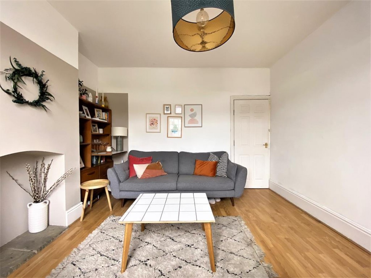 Dearne Road, Bolton-upon-Dearne, Rotherham, S63 8JT
