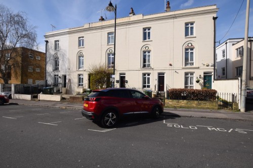 Henstead Road, Southampton, Hampshire, SO15 2DE