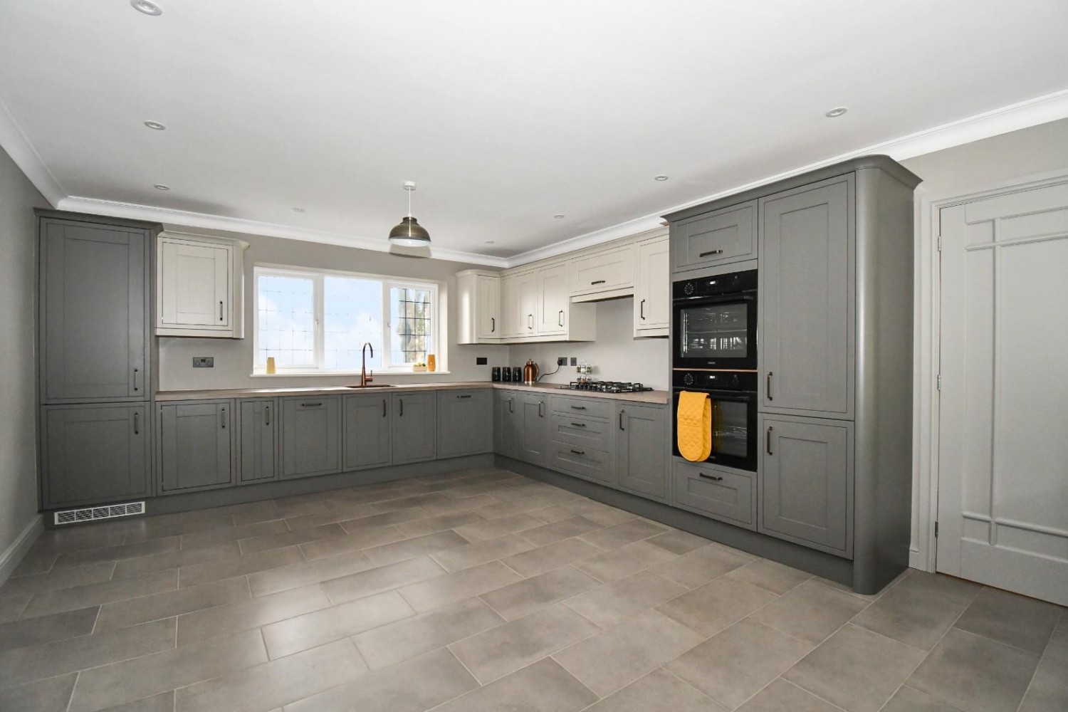Rufford Crescent, Yeadon, Leeds