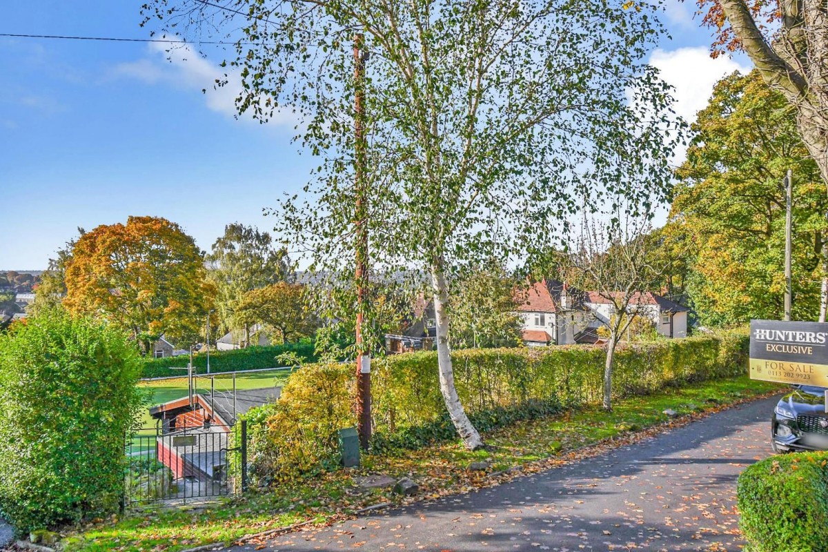 Rufford Crescent, Yeadon, Leeds