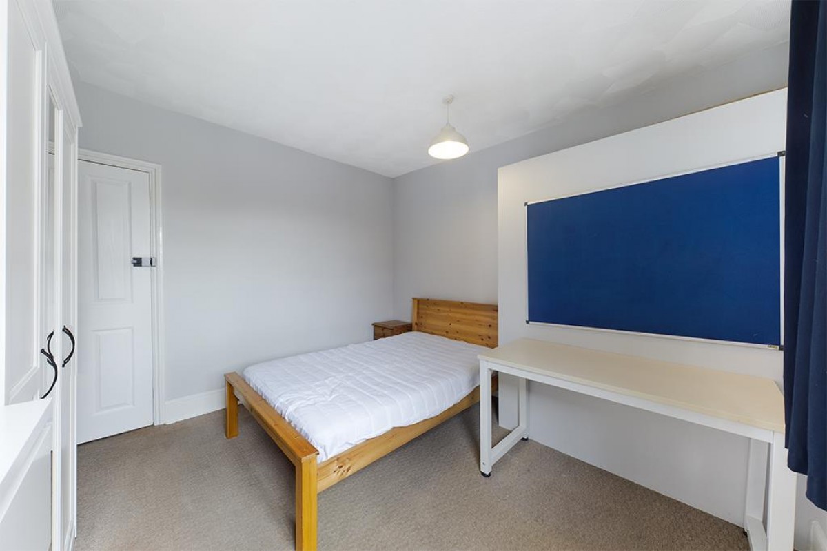 Milton Road, Southampton, Hampshire