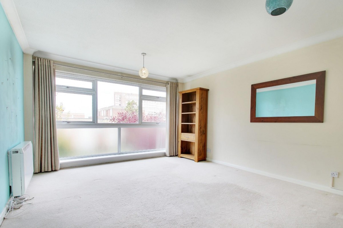 Manor Road, Sidcup, Kent, DA15 7HU