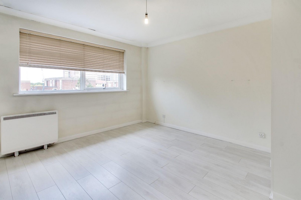 Manor Road, Sidcup, Kent, DA15 7HU