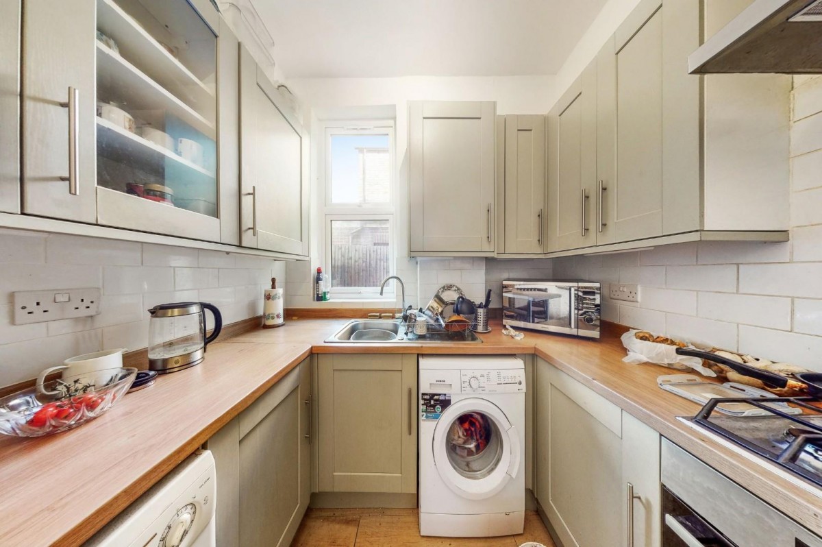 Murray Road, London W5 4DA