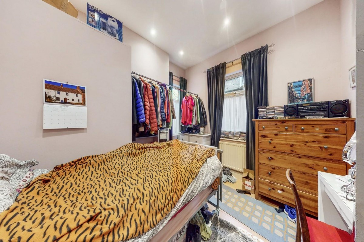 Murray Road, London W5 4DA