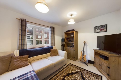 High Street, Botley - Virtual Viewing Link Attached