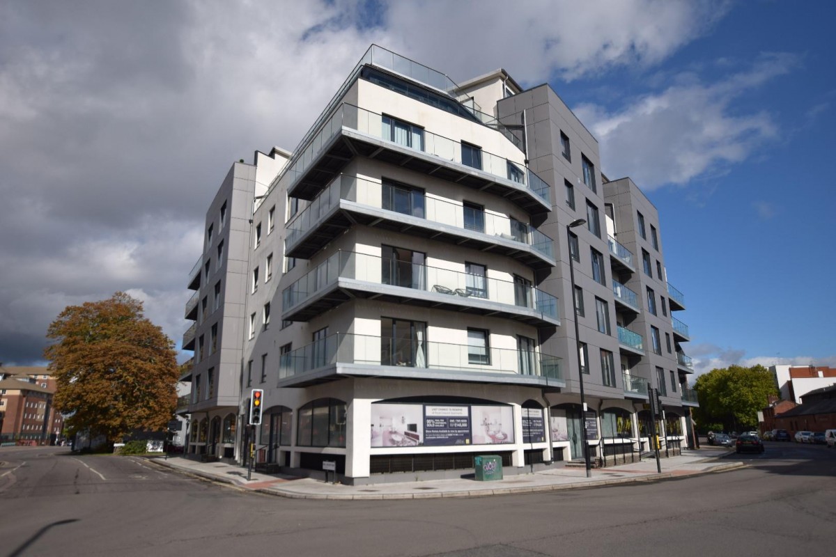 Royal Crescent Apartments, SO14