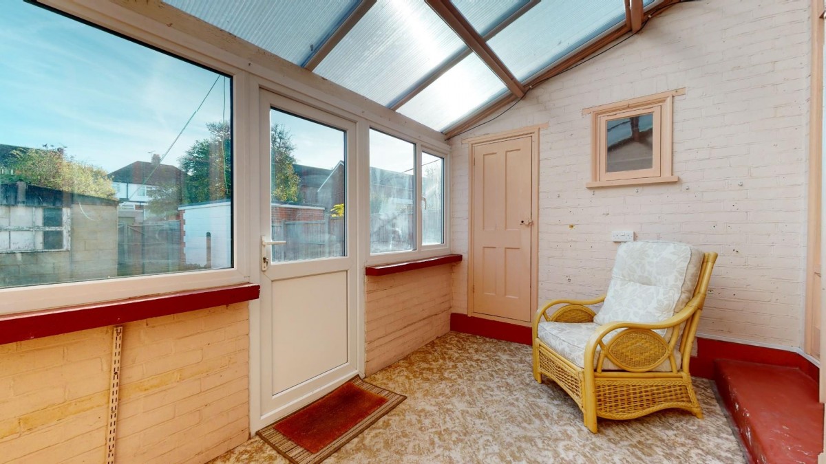 Meadow Road, Gravesend, DA11 7LR