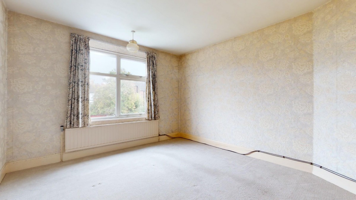 Meadow Road, Gravesend, DA11 7LR