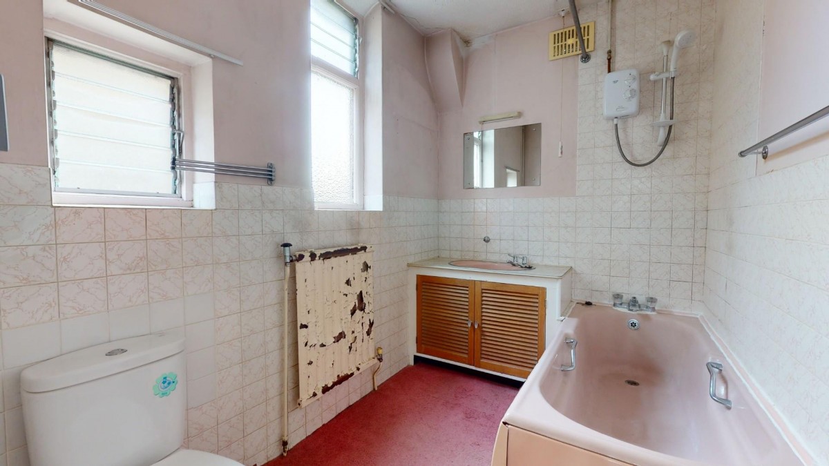 Meadow Road, Gravesend, DA11 7LR