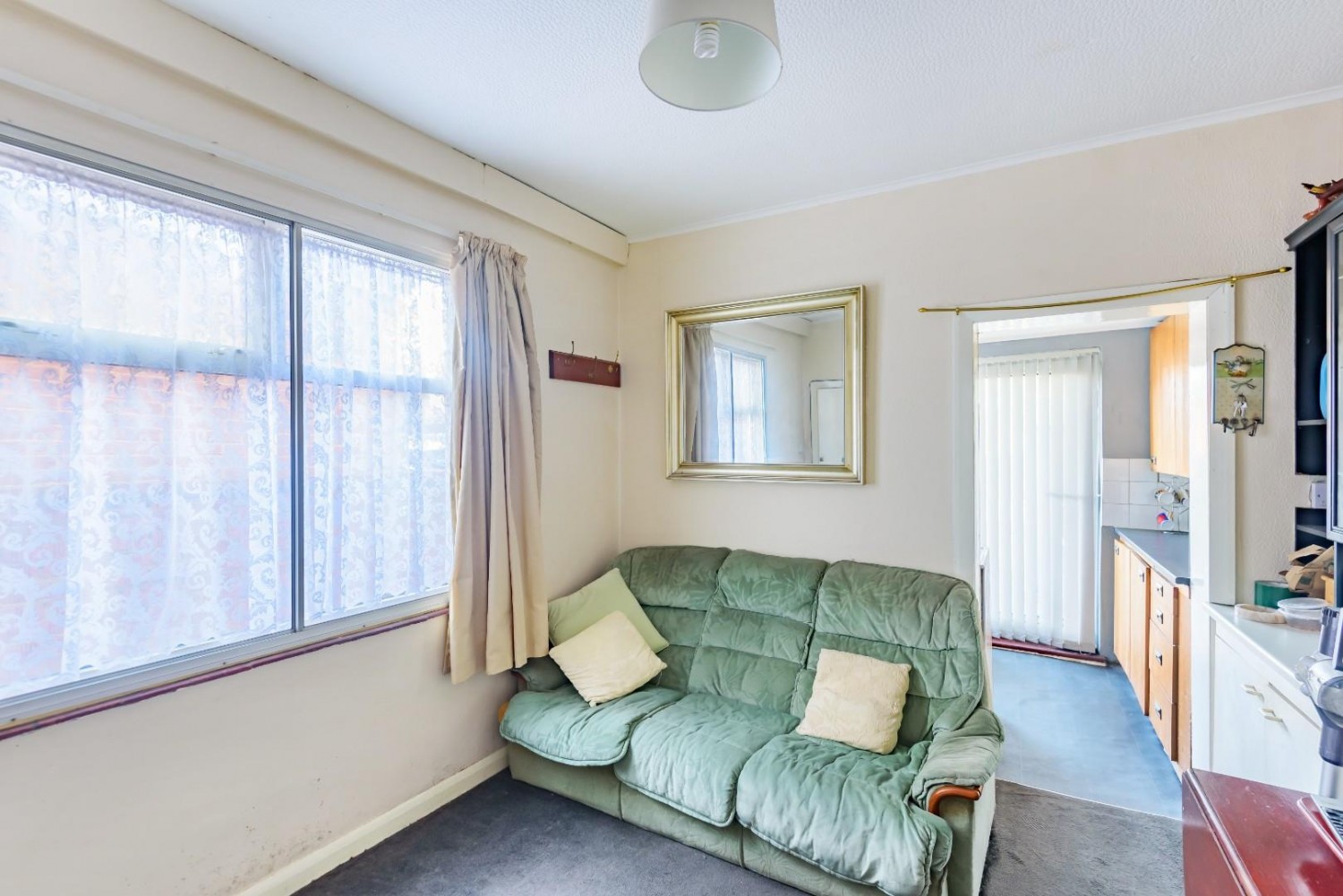 High Street, Harlington, Hayes