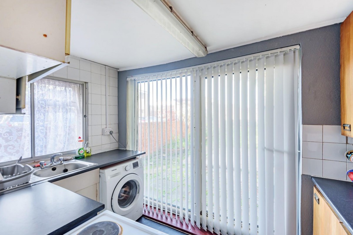 High Street, Harlington, Hayes