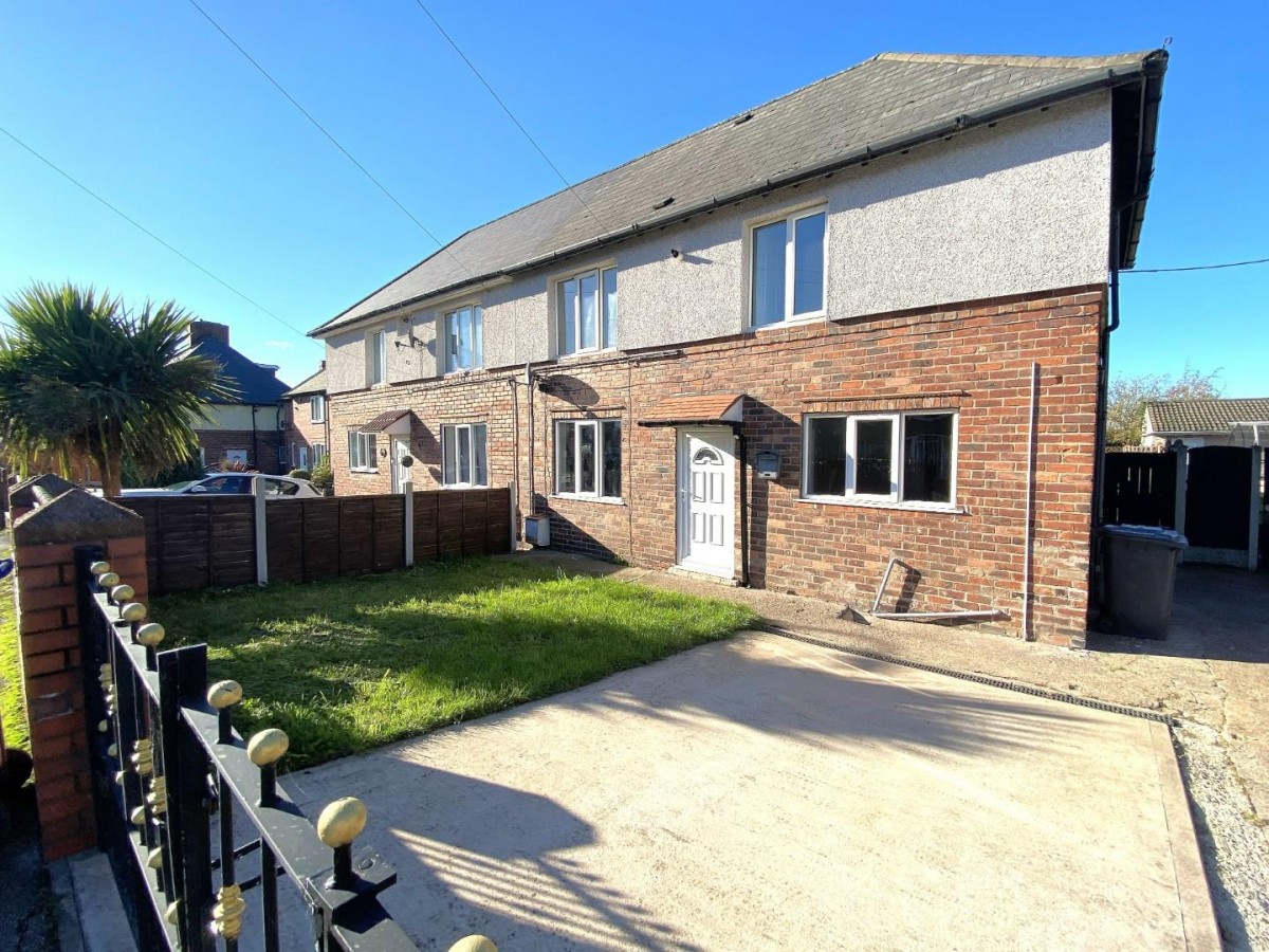 Deightonby Street, Thurnscoe, Rotherham, S63 0HZ Hunters Estate Agents & Letting Agents