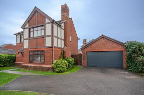 Colliers Break, Emersons Green, Bristol, BS16 7EB