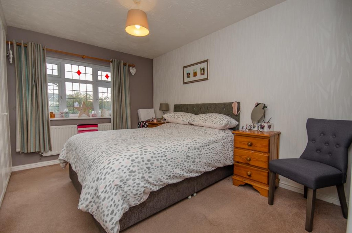 Colliers Break, Emersons Green, Bristol, BS16 7EB