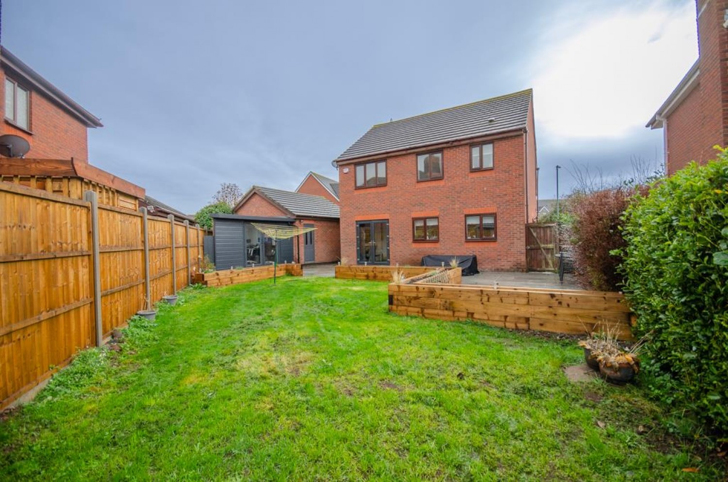 Colliers Break, Emersons Green, Bristol, BS16 7EB