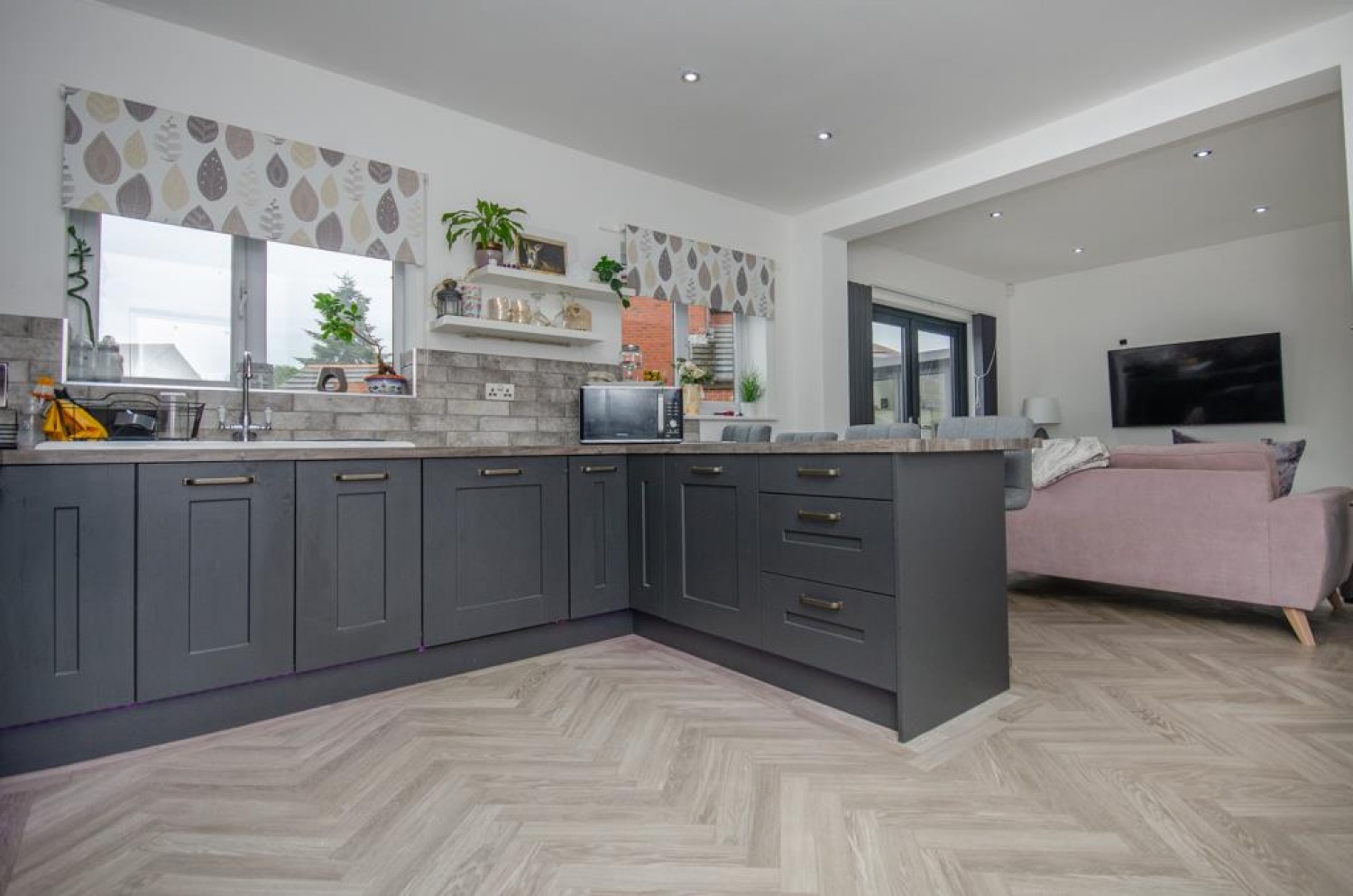 Colliers Break, Emersons Green, Bristol, BS16 7EB