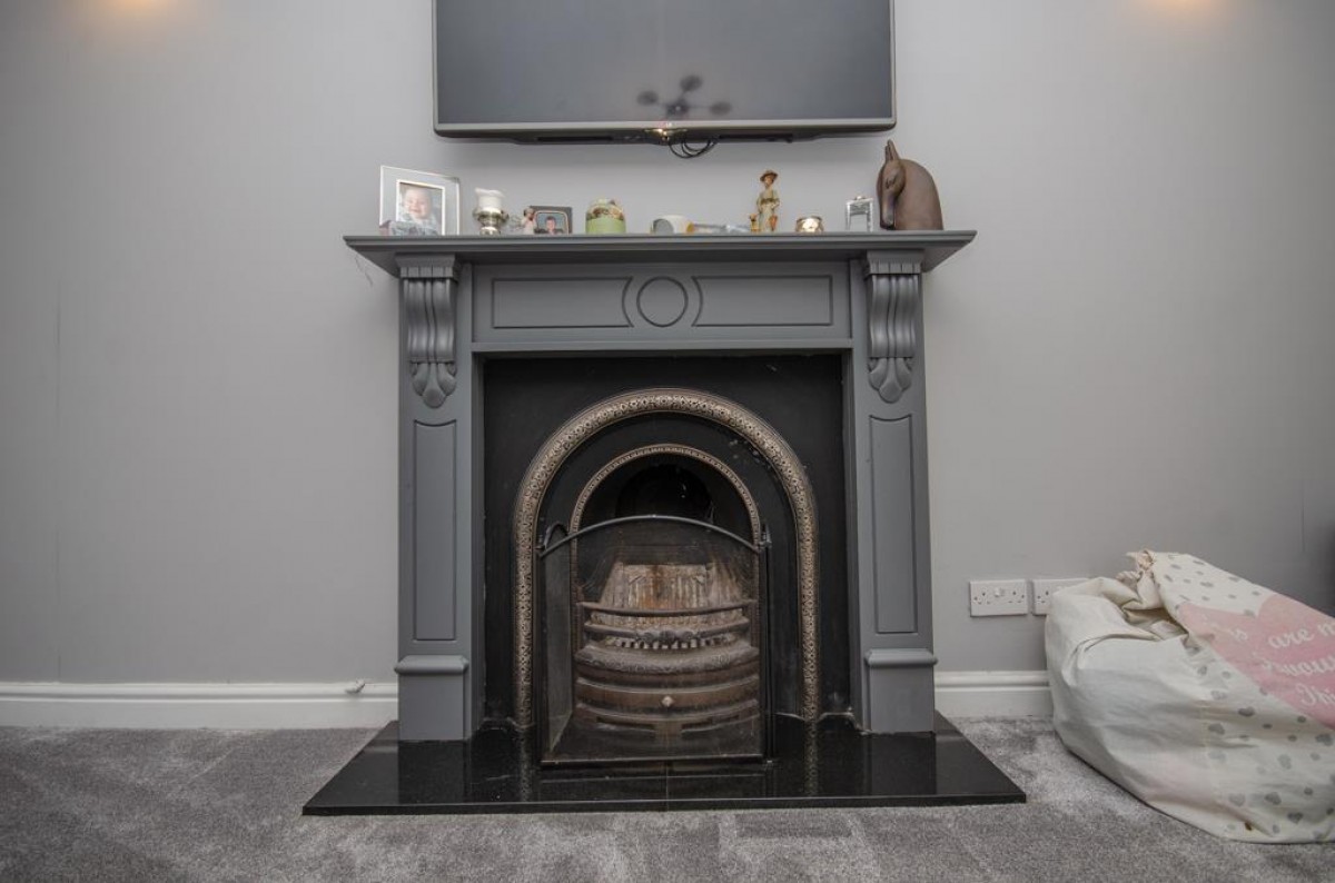 Colliers Break, Emersons Green, Bristol, BS16 7EB