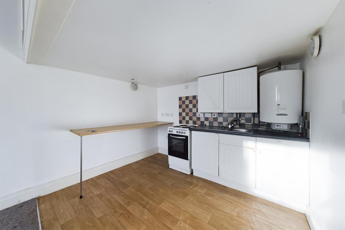 Millbrook Road West - Mezzanine Level