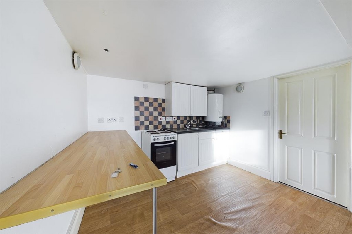 Millbrook Road West - Mezzanine Level