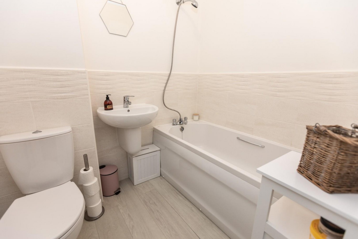 Blenheim Way, Castleford