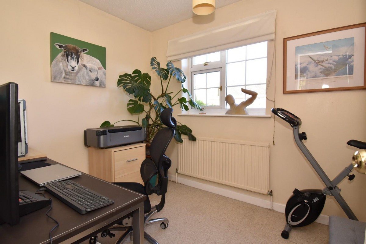 Westrip Lane, Stroud, GL5 4PL