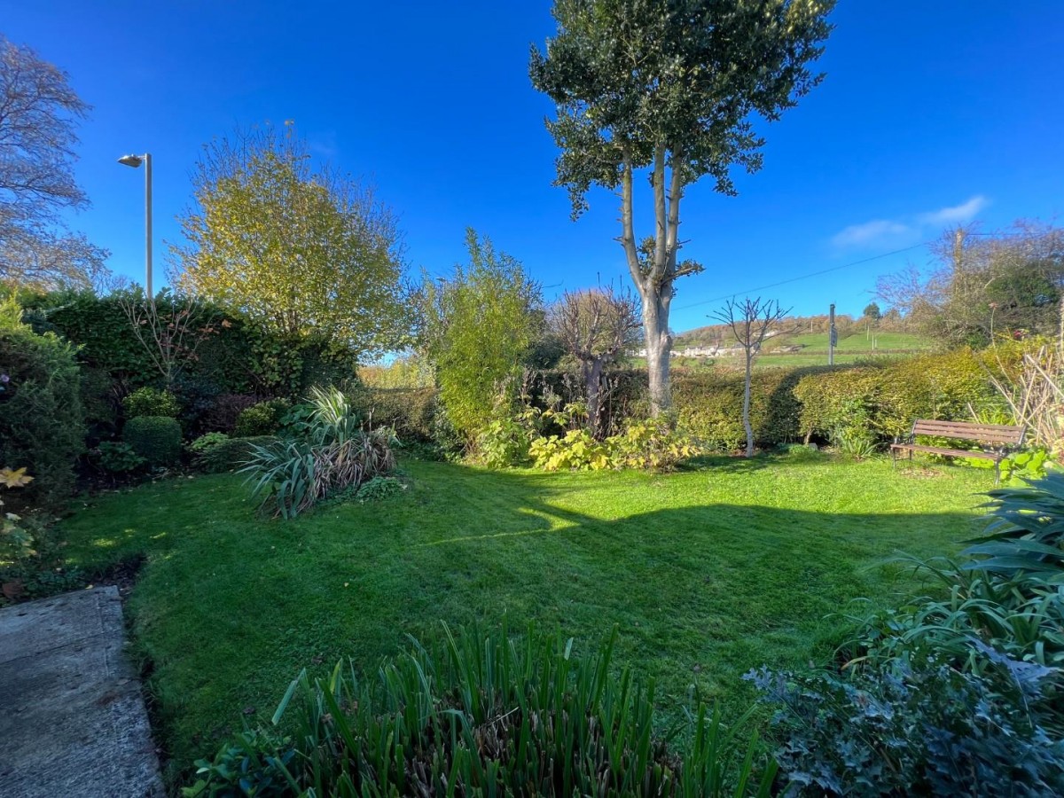 Westrip Lane, Stroud, GL5 4PL