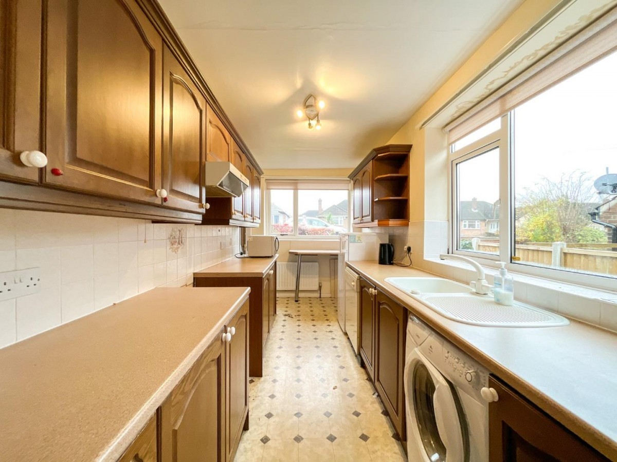 Leeds Old Road, Heckmondwike